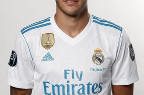 开云-费德勒在巴黎圣日耳曼比赛中战术调整，赛事规则更新引发热议！的简单介绍