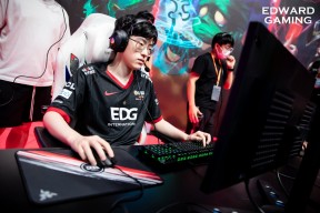 开云- 库里纪录片被低估完整版资源在线观看 