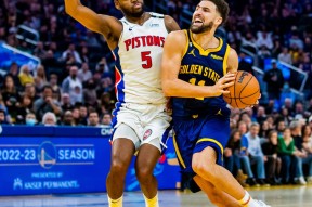 开云- 德罗巴滑跪三条杠 